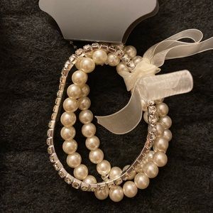 Bridal Pearl & Crystal Stretch Bracelet Set